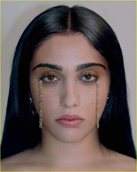 lourdes leon nude|Madonna’s daughter strips fully naked for X